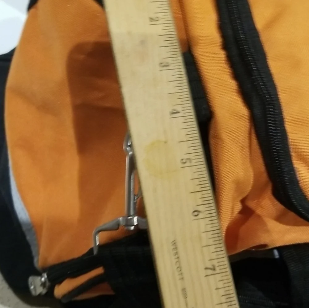 Multiple zippered pocket duffle bag NWT